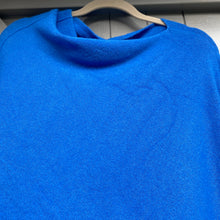 Load image into Gallery viewer, Asymmetric Jumper