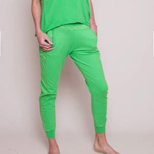 Load image into Gallery viewer, The Ultimate Jogger - Green