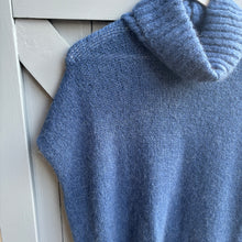 Load image into Gallery viewer, Tunic Knit
