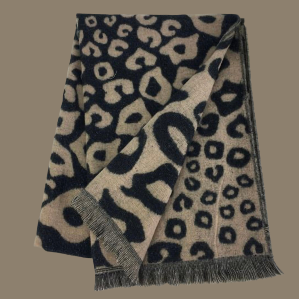 Animal shimmer scarf