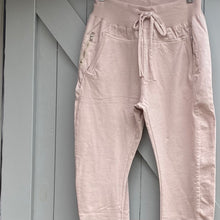 Load image into Gallery viewer, The Ultimate Jogger - Light Pink
