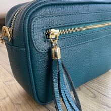 Load image into Gallery viewer, Teal Crossbody Bag
