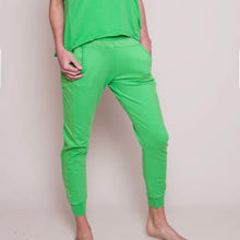 Load image into Gallery viewer, The Ultimate Jogger - Green
