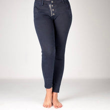 Load image into Gallery viewer, Melly&amp;Co Jeans
